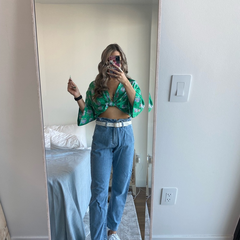 Zara Vintage 90s Style Medium Green Retro Graphic Satin 3/4 Sleeve Summer Top - Picture 2 of 6